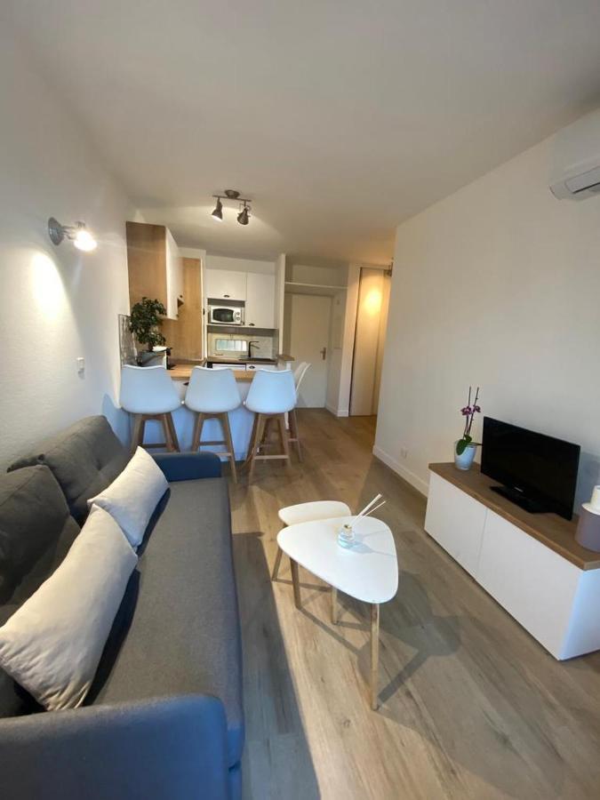Appartement Avec Piscine 5 Min A Pieds Des Plages Vallauris Luaran gambar